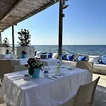 Riva Del Sole Hotel