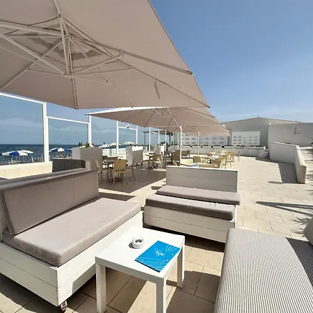 Hotel Riva Del Sole
