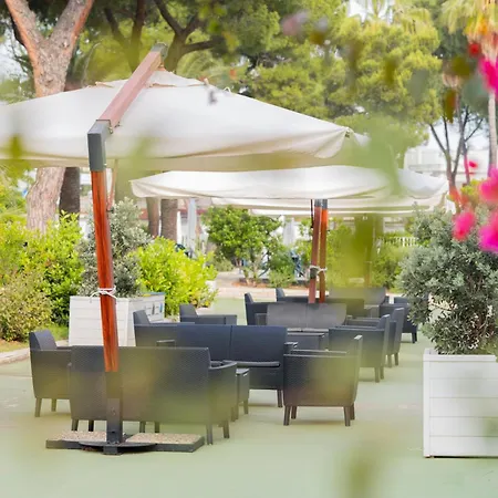 Riva Del Sole Hotel 4*