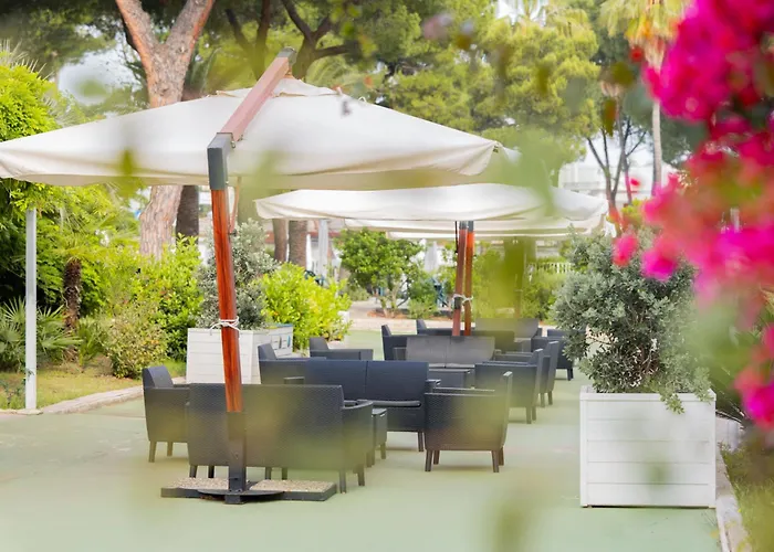 Riva Del Sole Hotel 4*