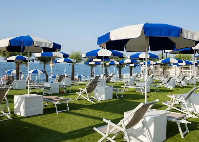 Hotel Riva Del Sole