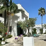 里瓦德尔索尔酒店