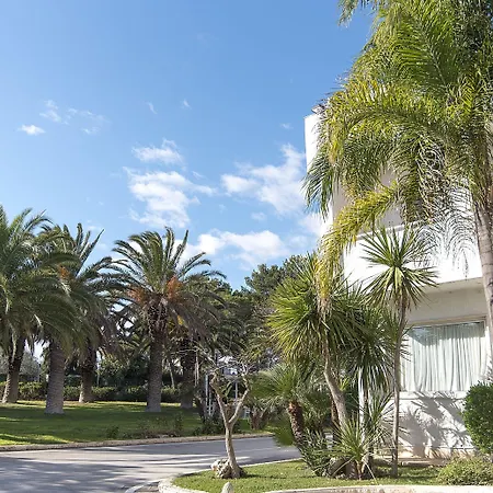 Riva Del Sole Hotel 4*