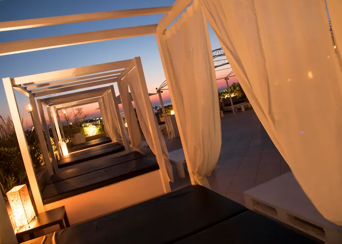 Riva Del Sole Hotel