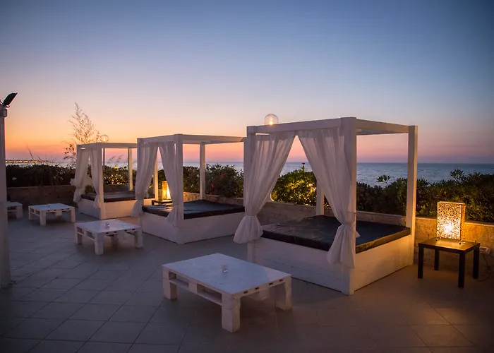 Riva Del Sole מלון 4*