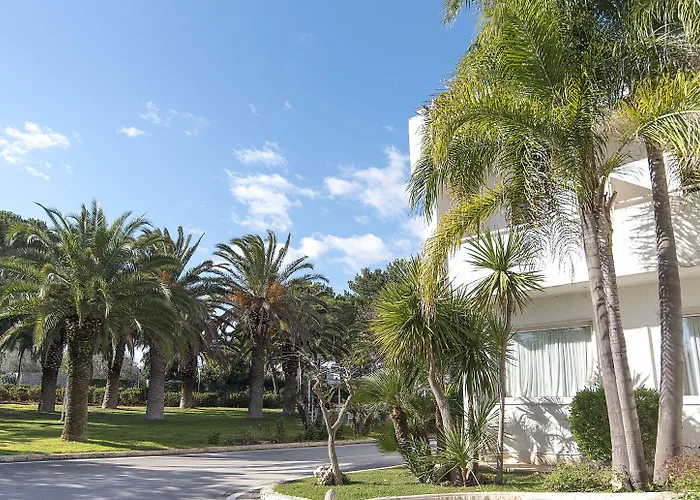 Riva Del Sole Hotel 4*