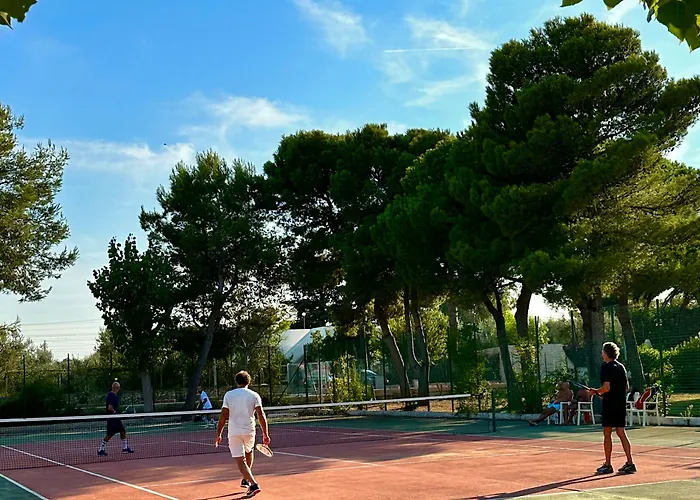 מלון Riva Del Sole 4*