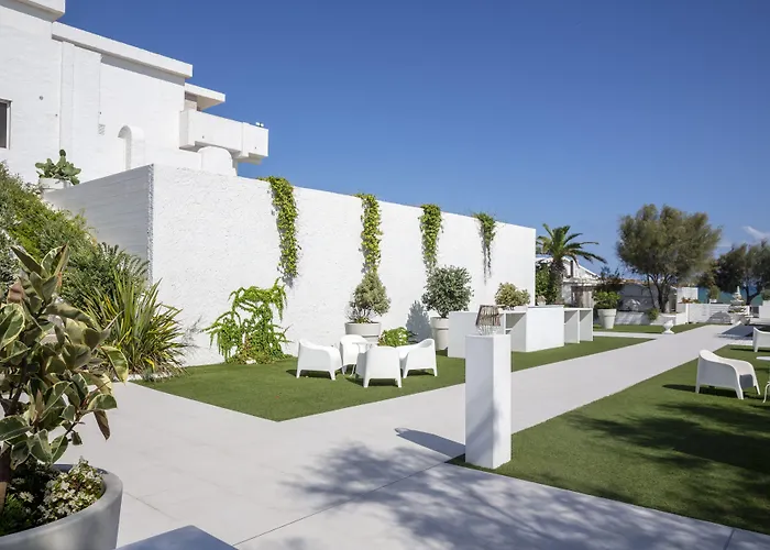 Hotel Riva Del Sole 4*