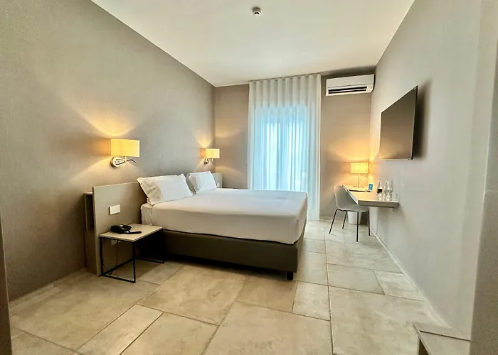 Hotel Riva Del Sole 4*